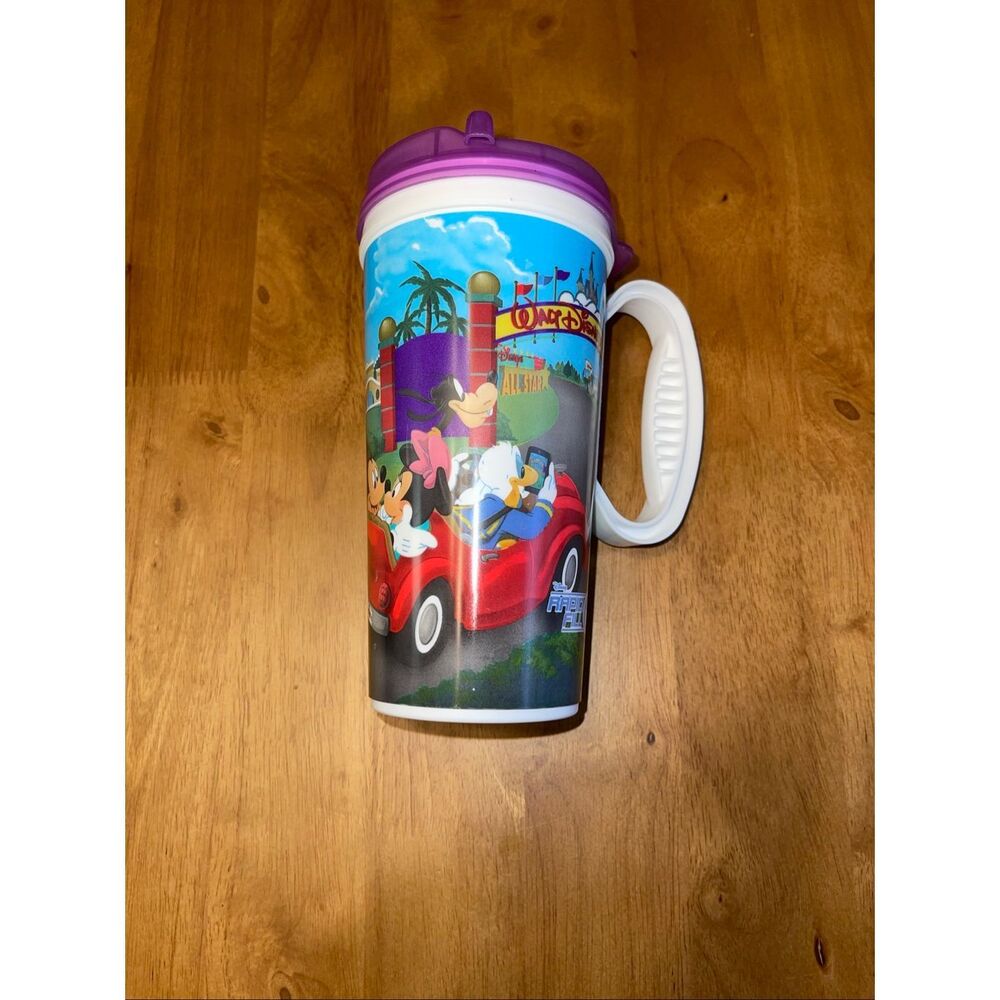 Disney World Mickey‎ Mouse Car Rapid Fill Whirley Drink Works Cup Purple Lid